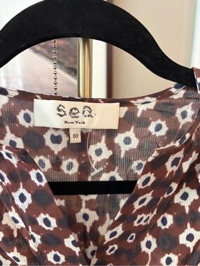 Sea New York Brown and White Floral V-Neck Blouse